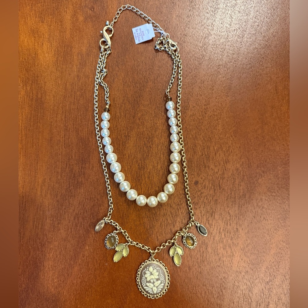 Lia Sophia Southern Belle Necklace NWT and Box